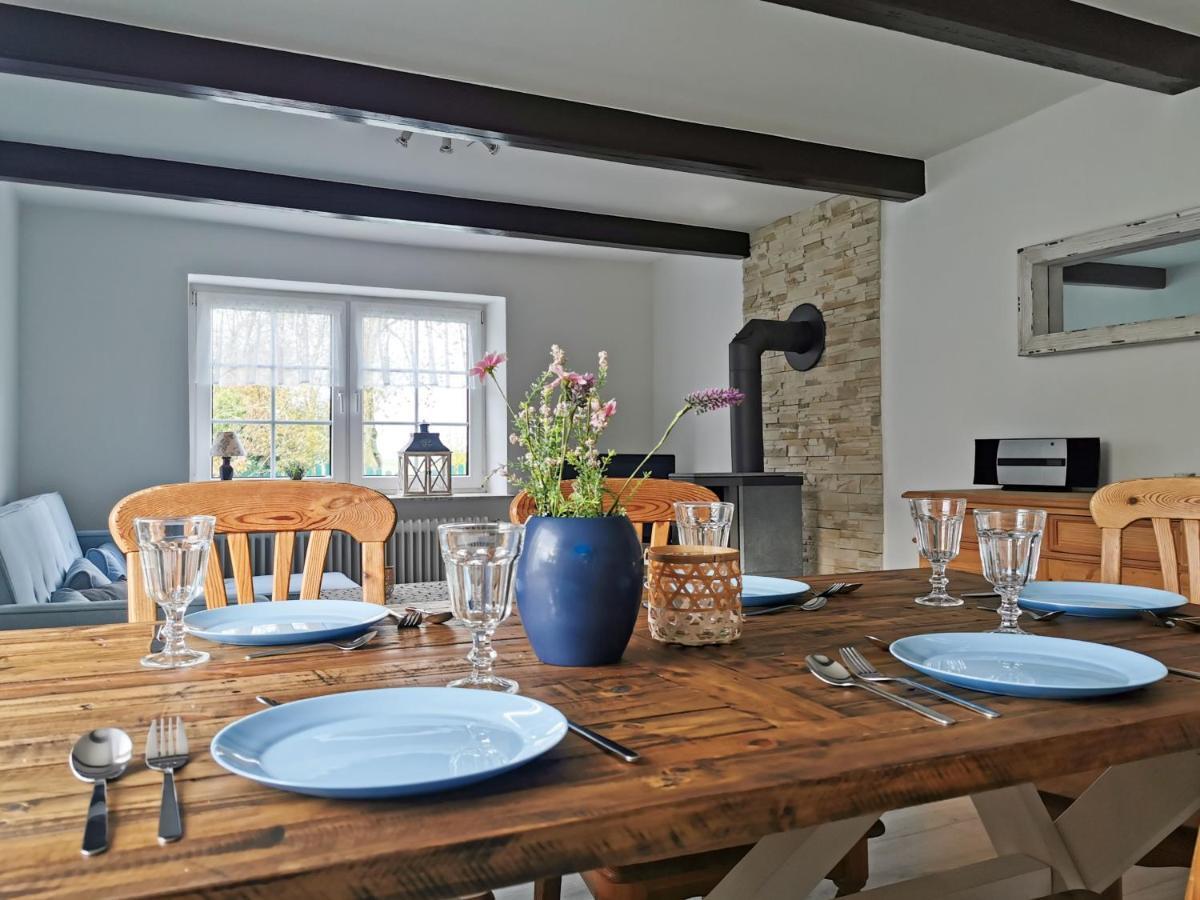 Ferienglueck An Der Nordsee Buche Deine Erdgeschoss-Ferienwohnung Mit Kamin Terrasse Und Eingezaeuntem Garten Fuer Unvergessliche Auszeiten Altfunnixsiel Bagian luar foto